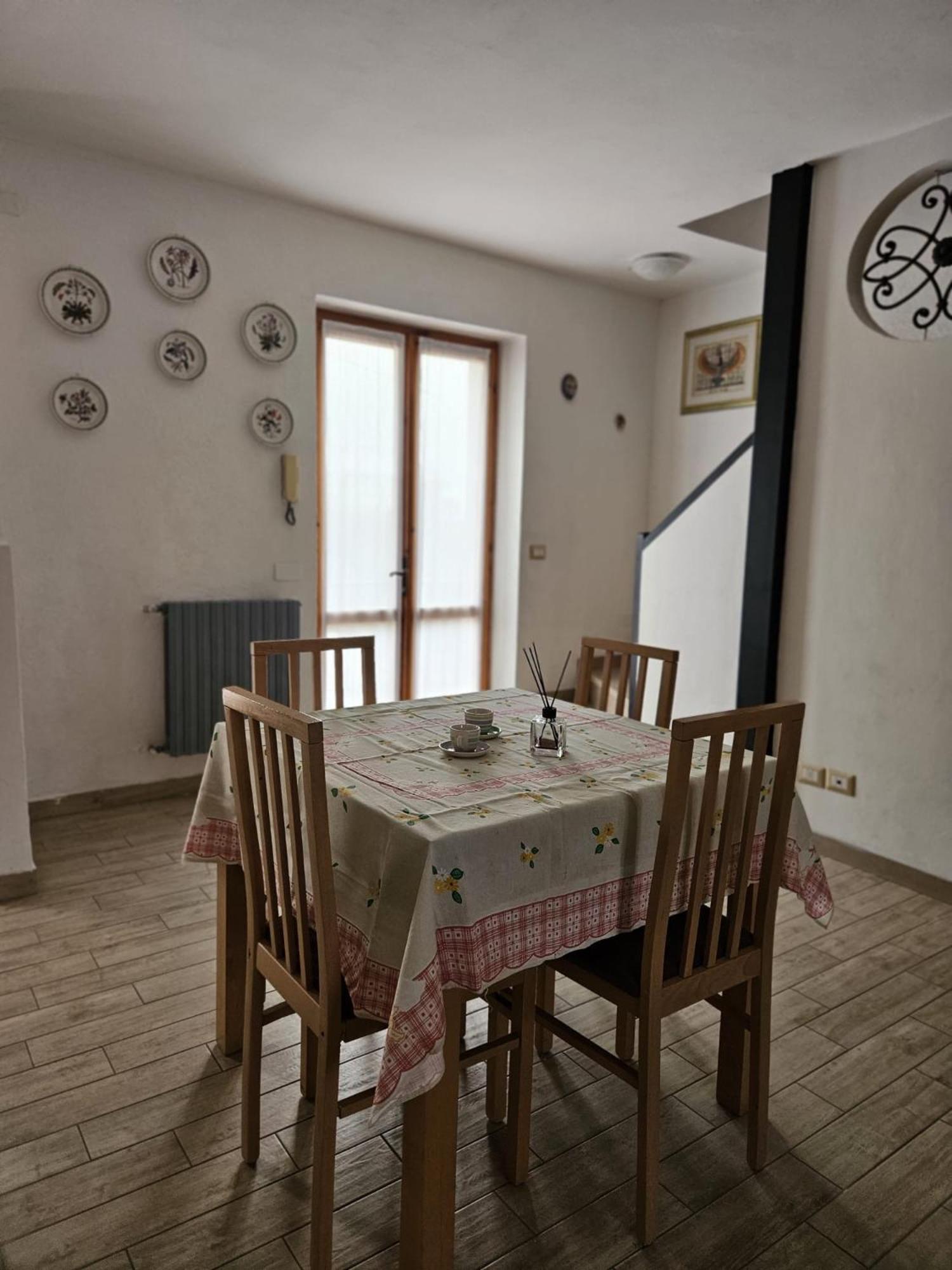 Casa Dell'Alpino Villa Caprino Veronese Exterior foto