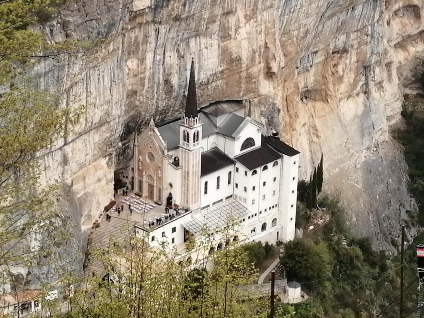 Casa Dell'Alpino Villa Caprino Veronese Exterior foto